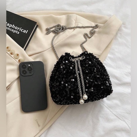 New Clutch Bag - Picture 6 of 6